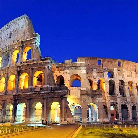 Colosseo Boutique Apartment Rome Luaran gambar